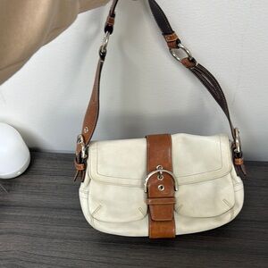 Y2K COACH White and Brown Leather Shoulder Bag